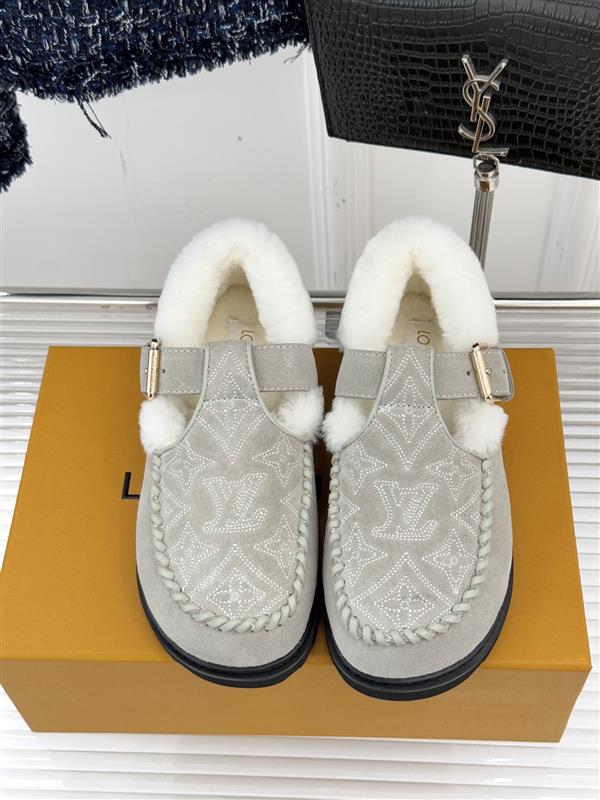 2025126113534218 310